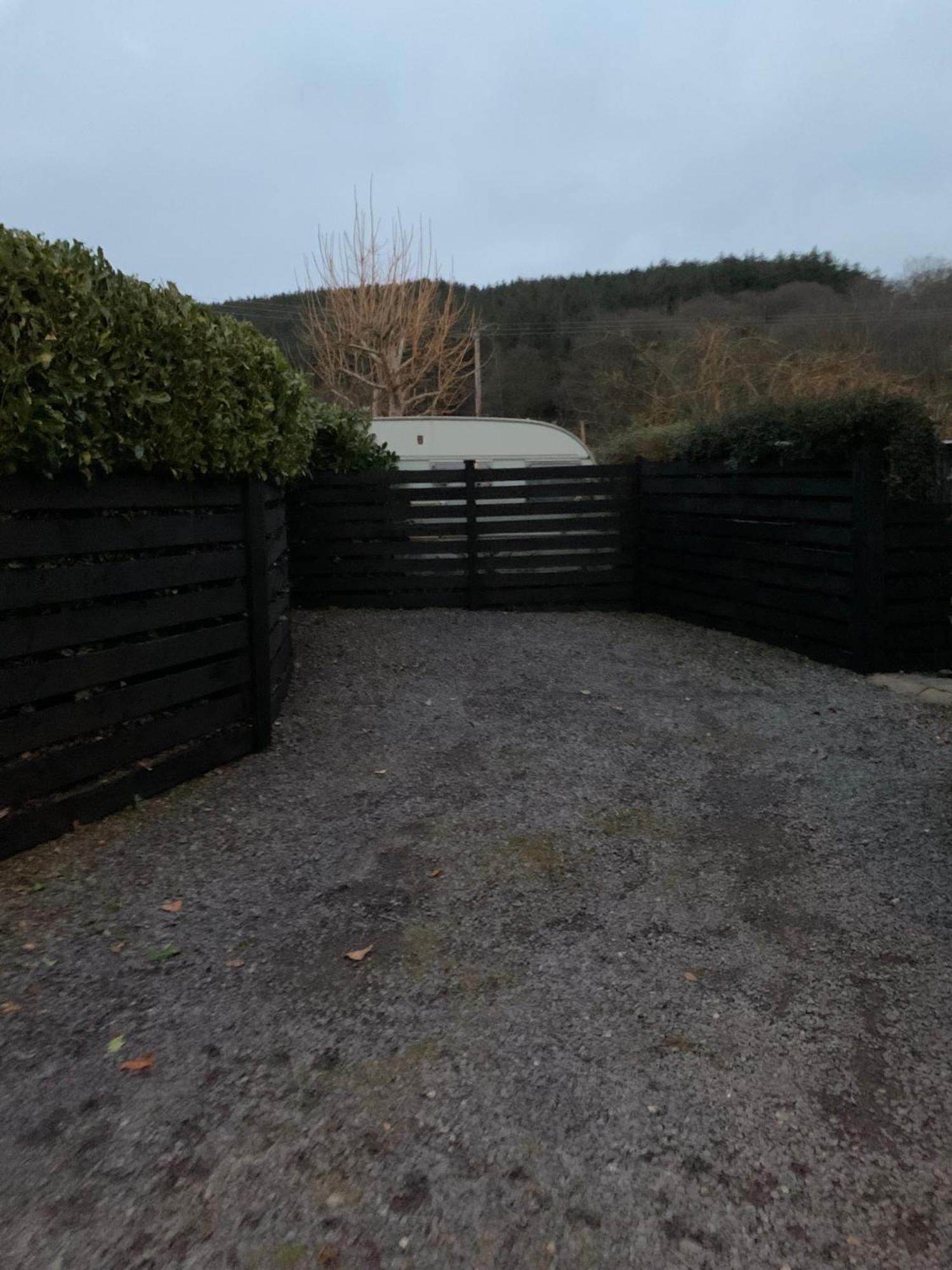 Stunning 2-Bed Cabin In Nantglyn Denbigh Exterior photo